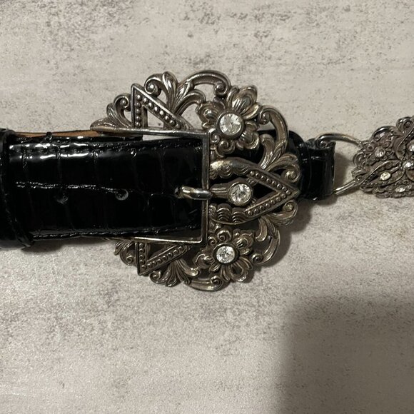 Brighton B60113 Black Patent Leather Crystal Stud Medallion Station Belt 46" - Picture 7 of 10